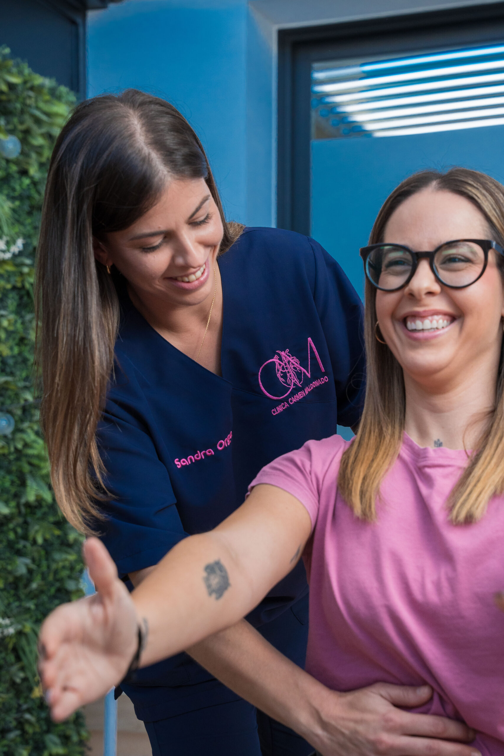 CLINICA DE FISOTERAPIA EN ADRA CARMEN MALDONADO REHABILITACION LESIONES SANDRA ORGE